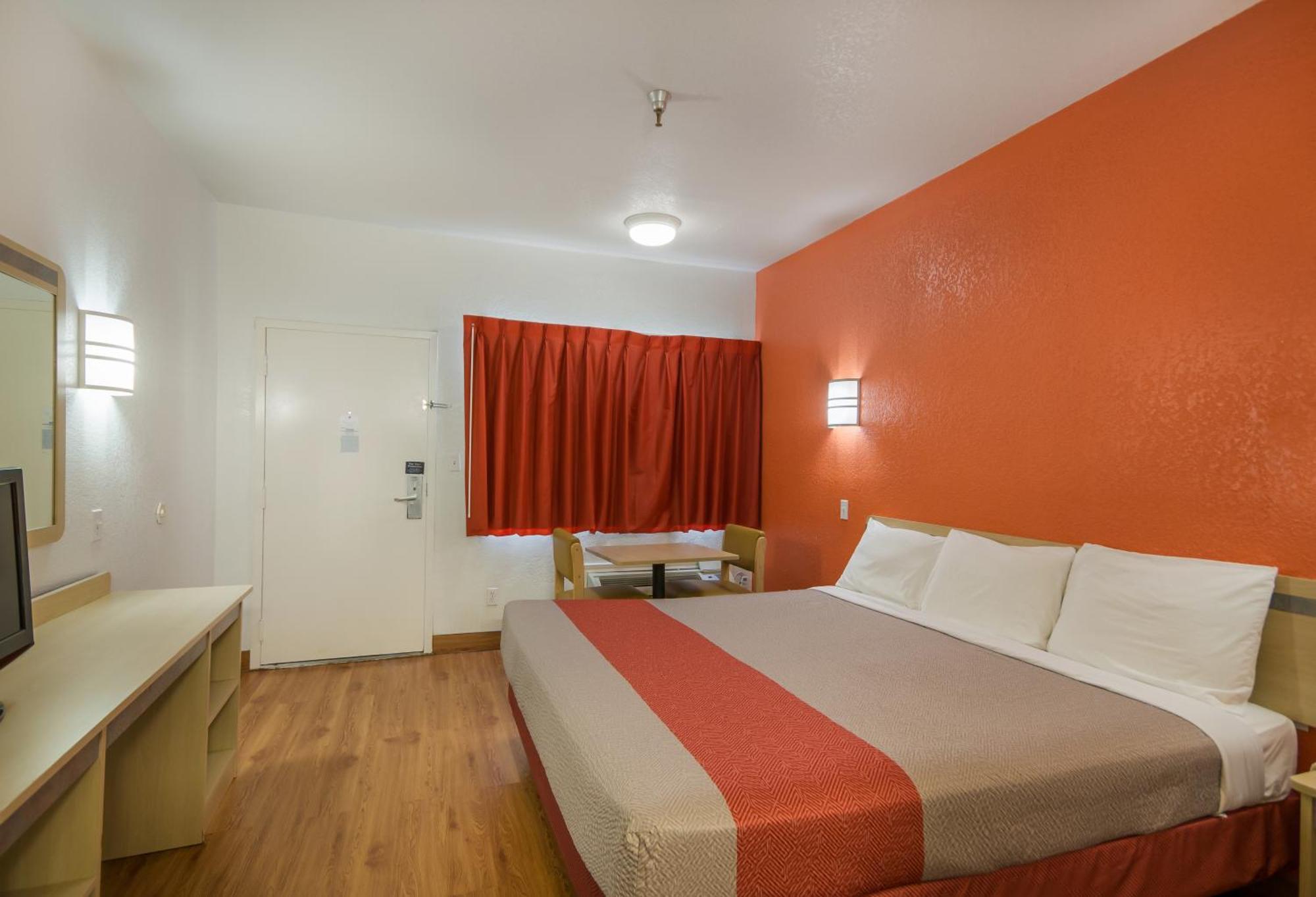 Americas Best Value Inn & Suites Humble Buitenkant foto