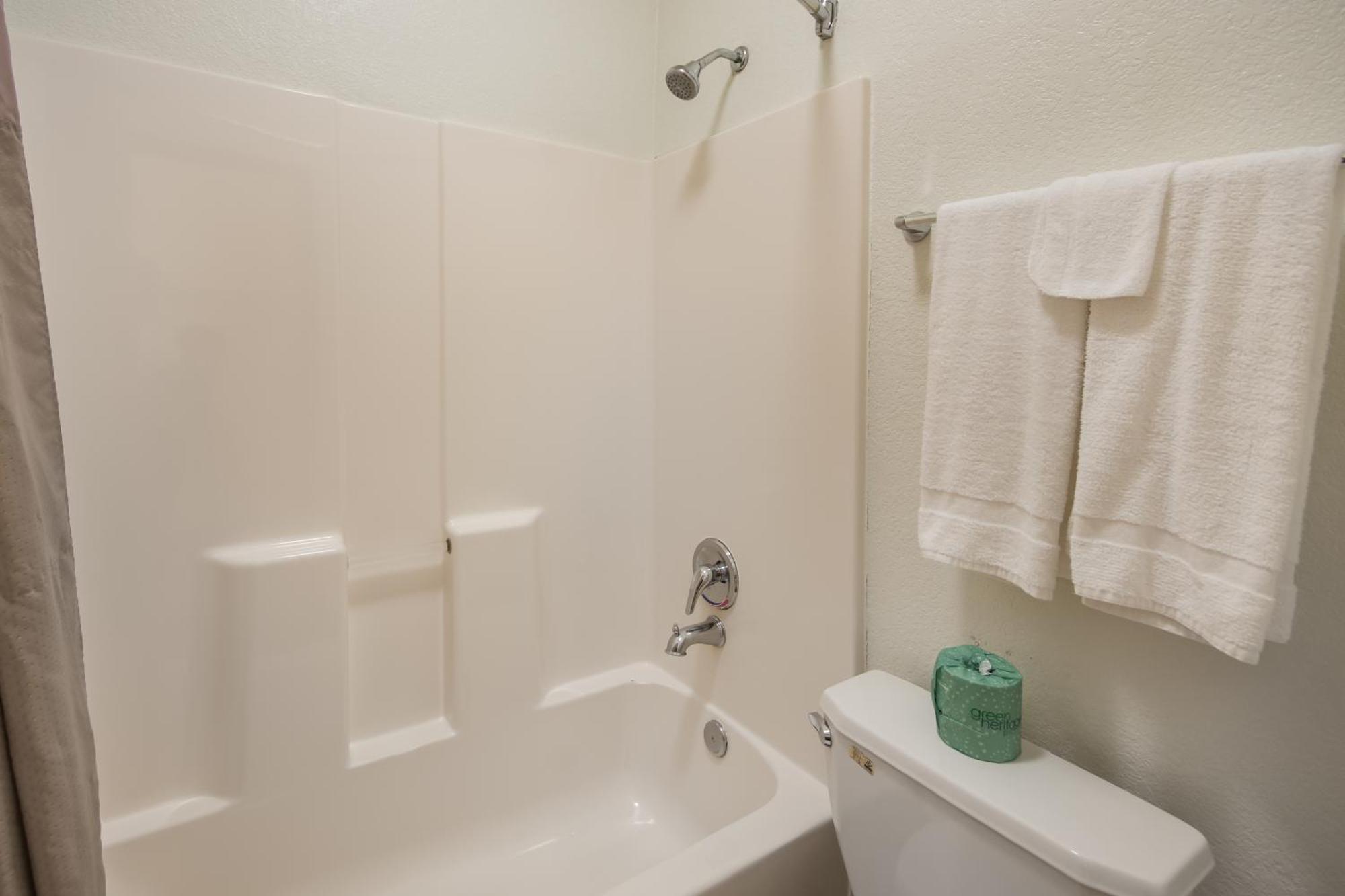Americas Best Value Inn & Suites Humble Buitenkant foto