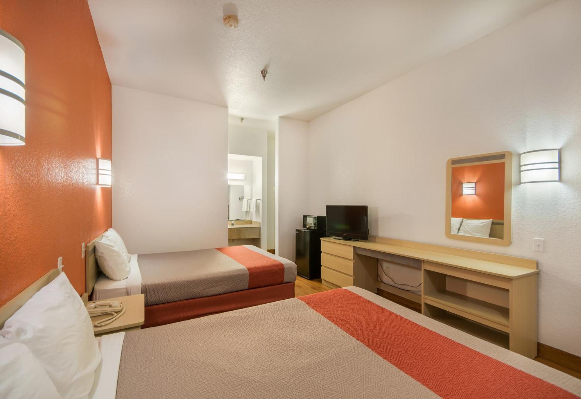 Americas Best Value Inn & Suites Humble Buitenkant foto